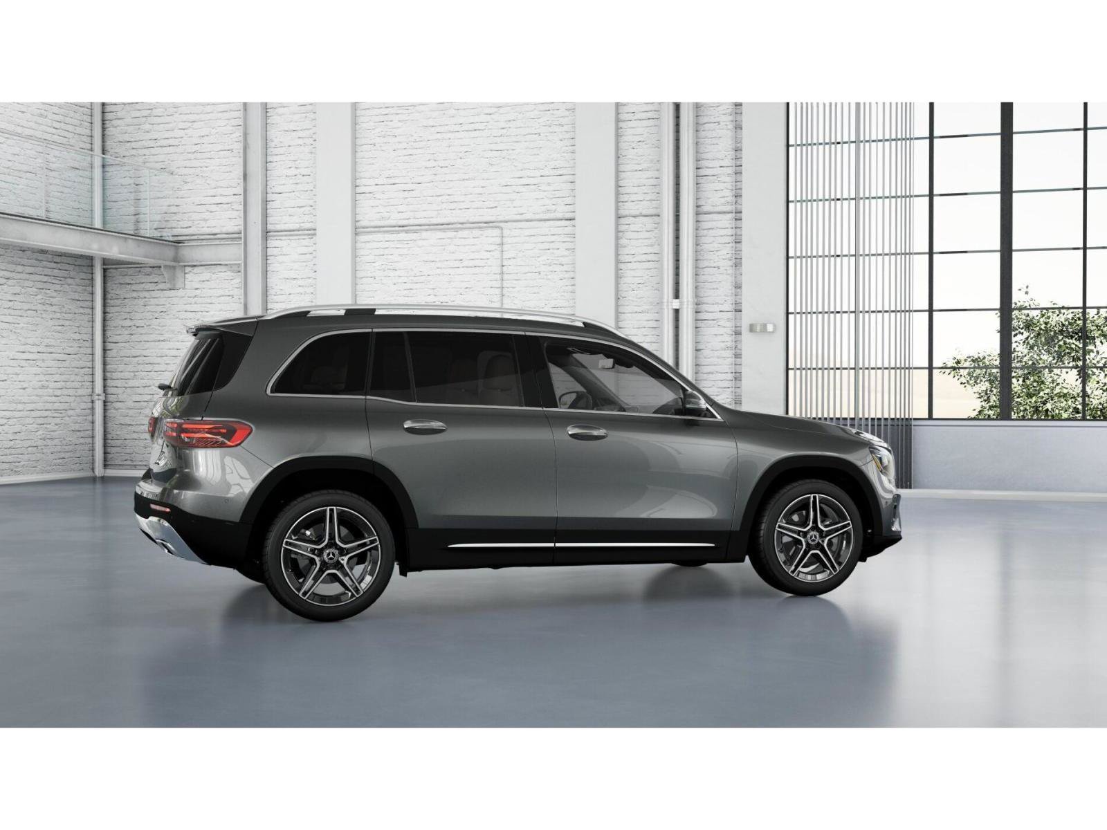 New 2026 Mountain Grey Metallic Mercedes-Benz GLB 250 image 18