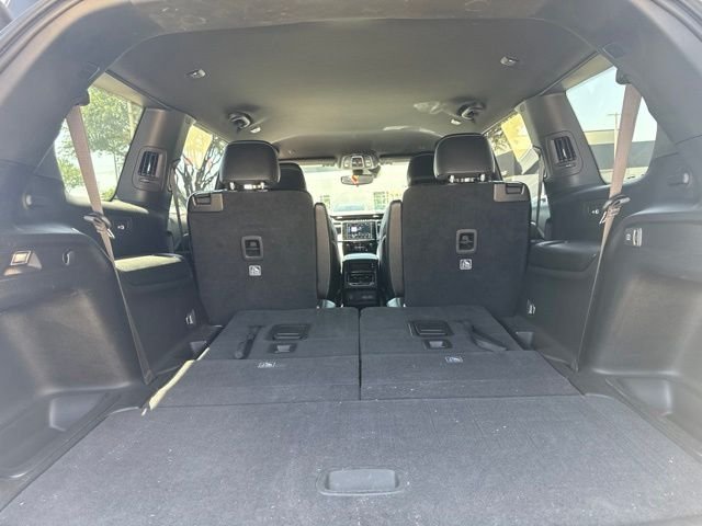 Used 2023 Silver Jeep Altitude image 15