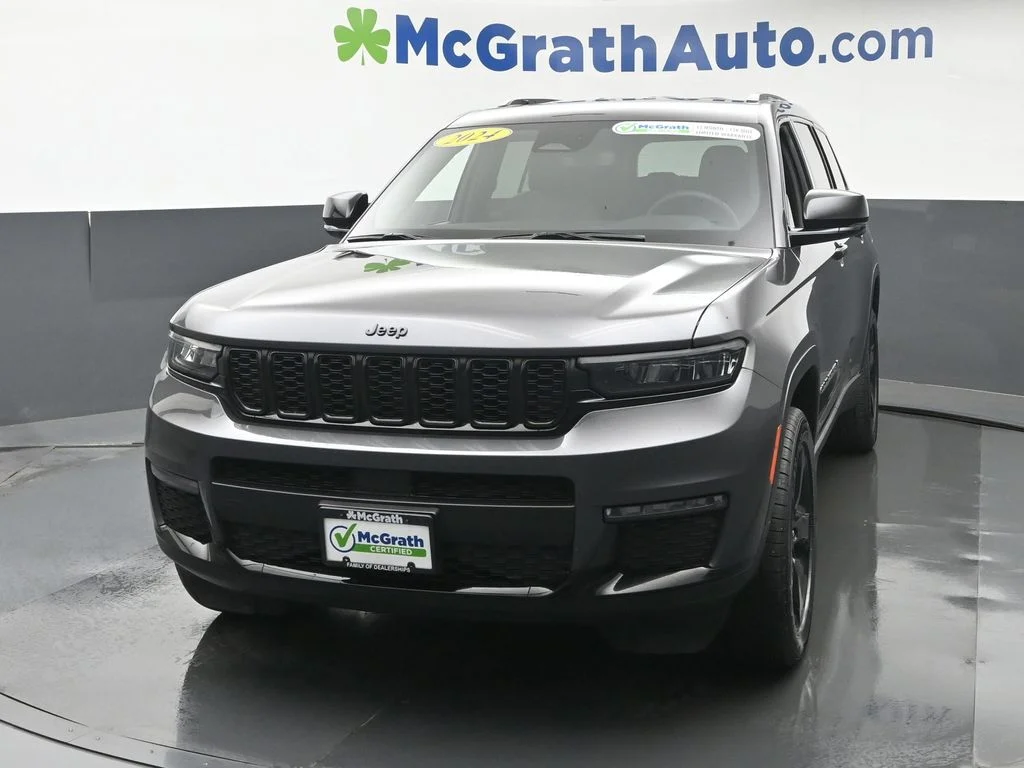 Used 2024 Gray Jeep Limited image 23