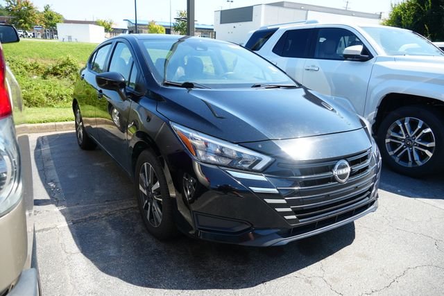 Used 2025 Black Nissan 1.6 SV image 1