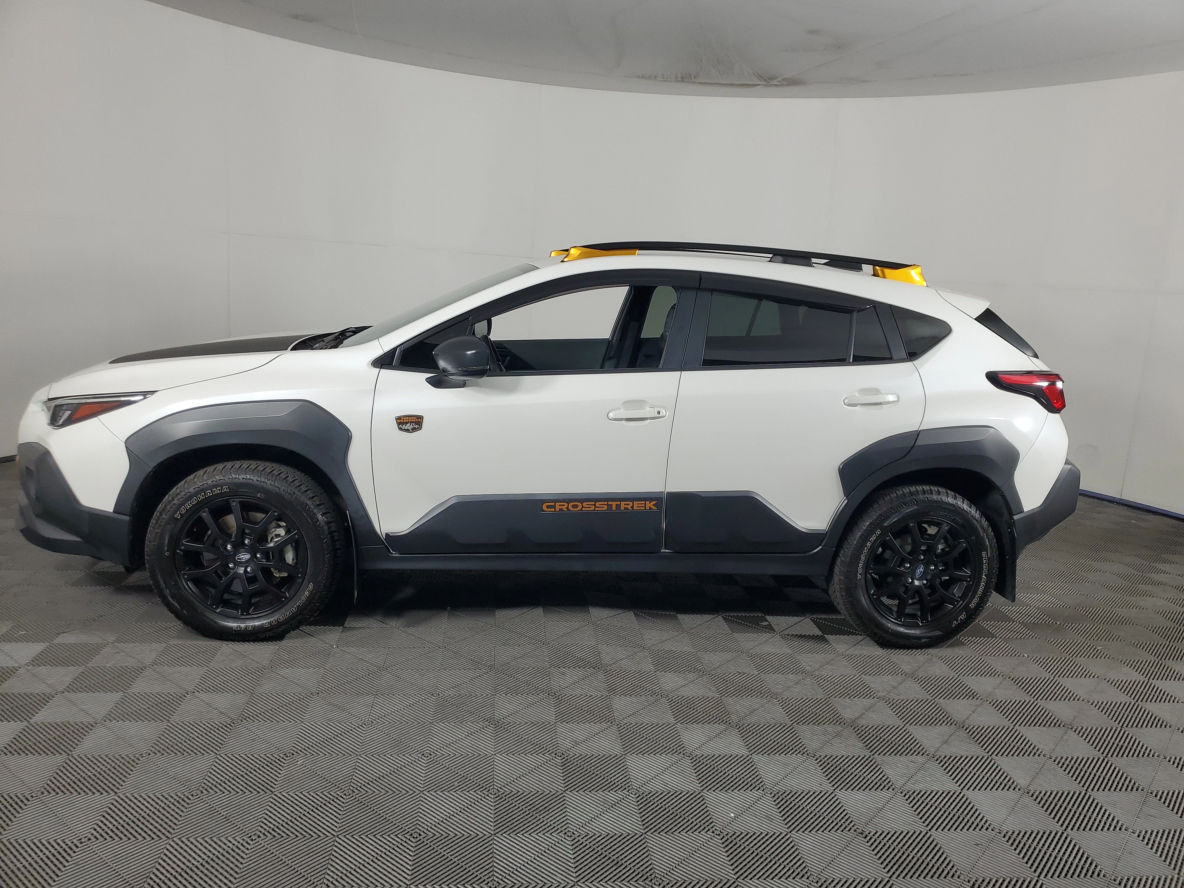 Certified Used 2024 Crystal White Pearl Subaru Wilderness image 7