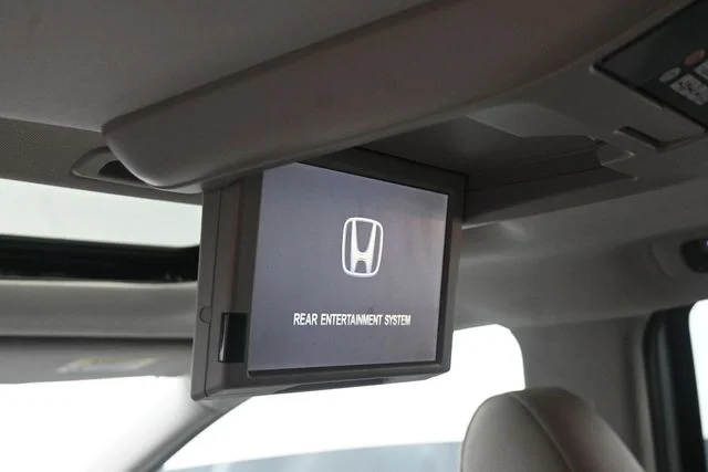 Used 2017  Honda EX-L image 20