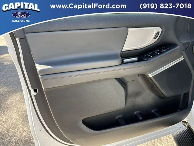 Used 2025 White Ford Active image 20