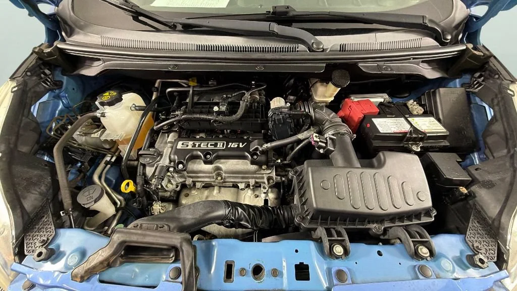 Used 2015 Metallic paint.) Chevrolet LS image 33