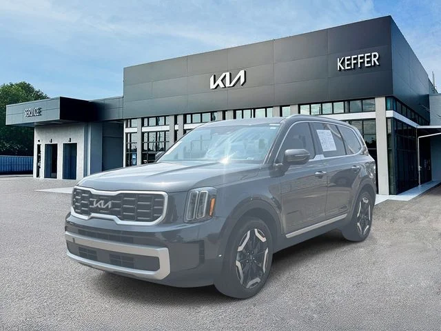 Certified Used 2024 Gray Kia S image 4