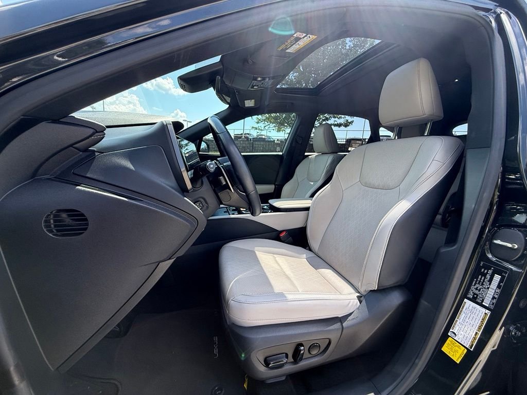 Used 2023 CAVIAR Lexus 350 Premium Plus image 20