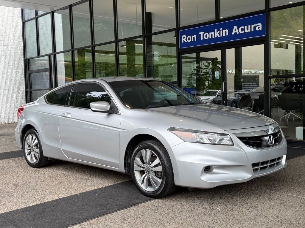 Used 2012 Alabaster Silver Metallic Honda LX-S image 2