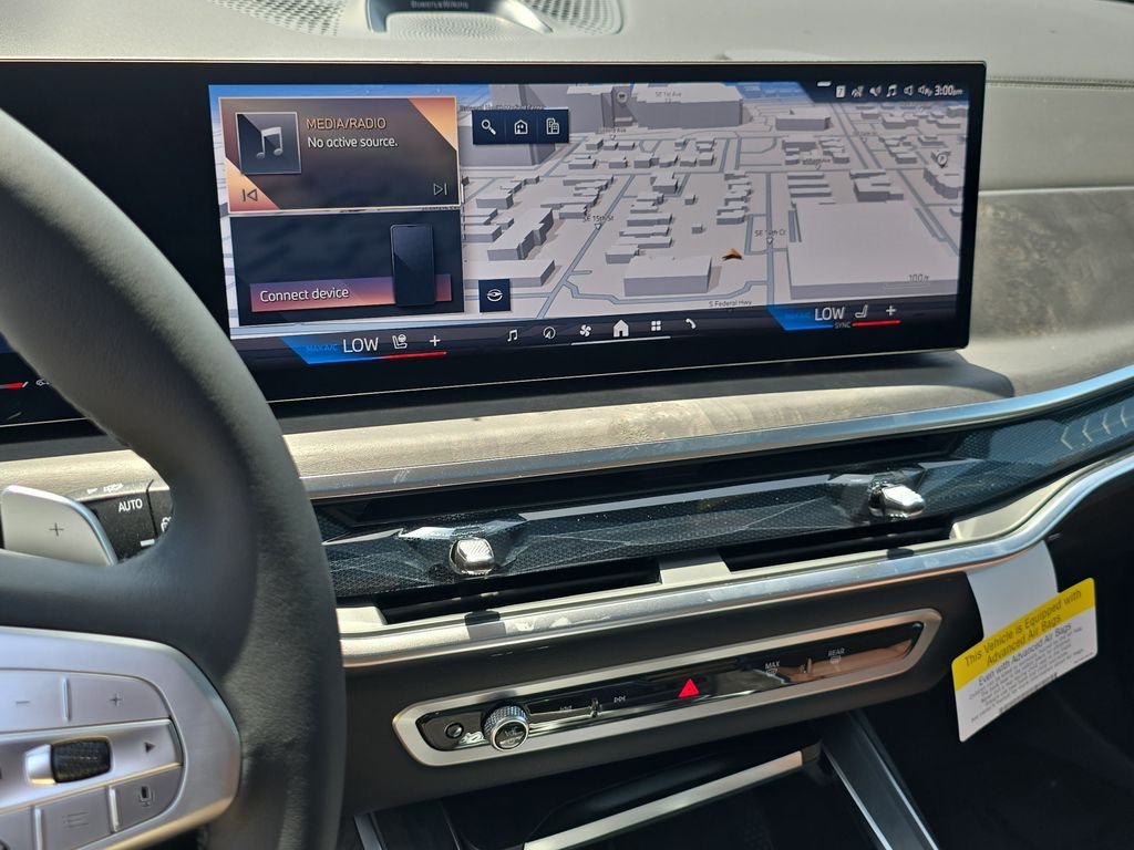 New 2027 Mineral White Metallic BMW xDrive40i image 16