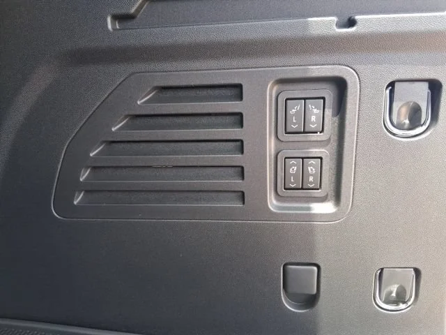 2026 Buick Enclave Preferred - Photo 9