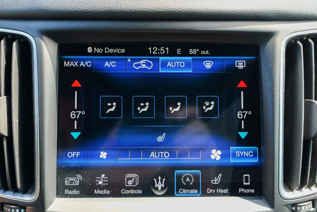 Used 2017  Maserati S image 62