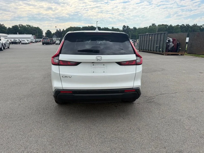 Used 2024  Honda EX-L image 7