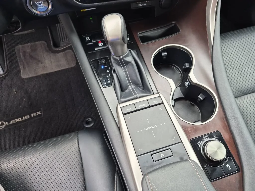 Used 2021 White Lexus RX 350 image 29