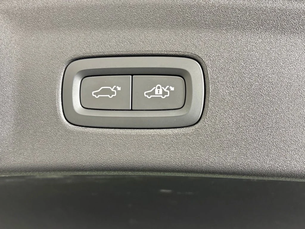 Used 2024 Gray Polestar Long Range Single Motor image 20