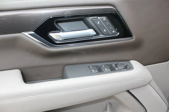 New 2026 Silver GMC Elevation image 12