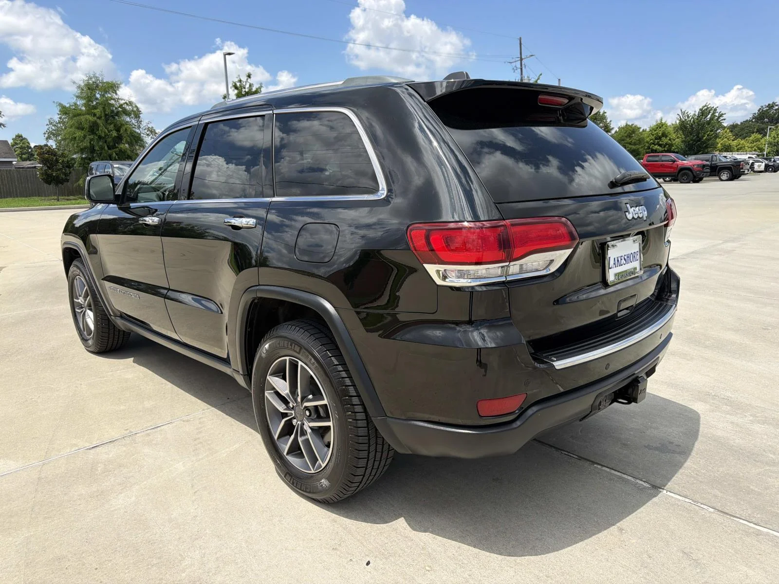 Used 2020 Black Jeep Limited 4x2 image 5
