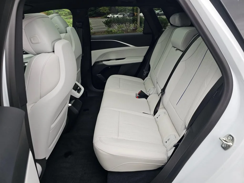 2026 Cadillac LYRIQ Sport - Photo 16