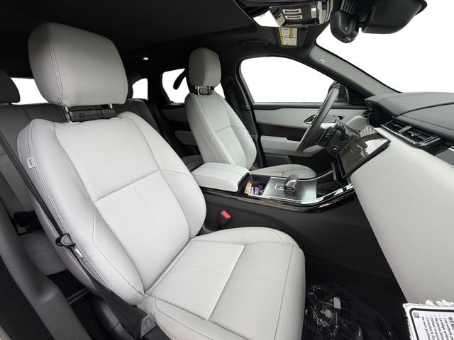 New 2026 Arroios Grey Land Rover Belgravia Edition image 16