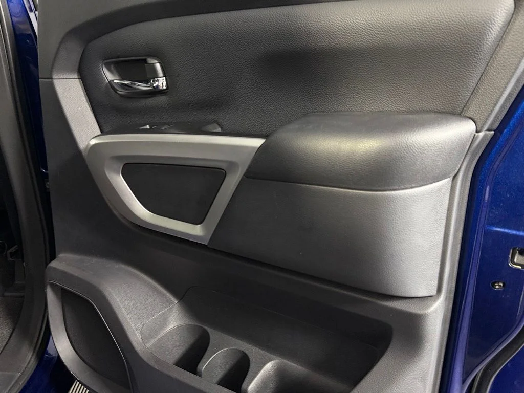 2024 Nissan Titan XD SV - Photo 30