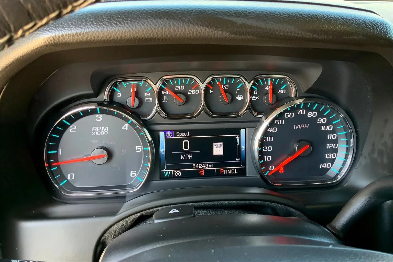 Used 2018 TUNGSTEN METALLIC Chevrolet LT image 23