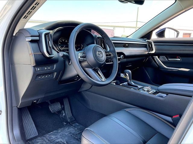 2026 Mazda CX-50 — photo 8