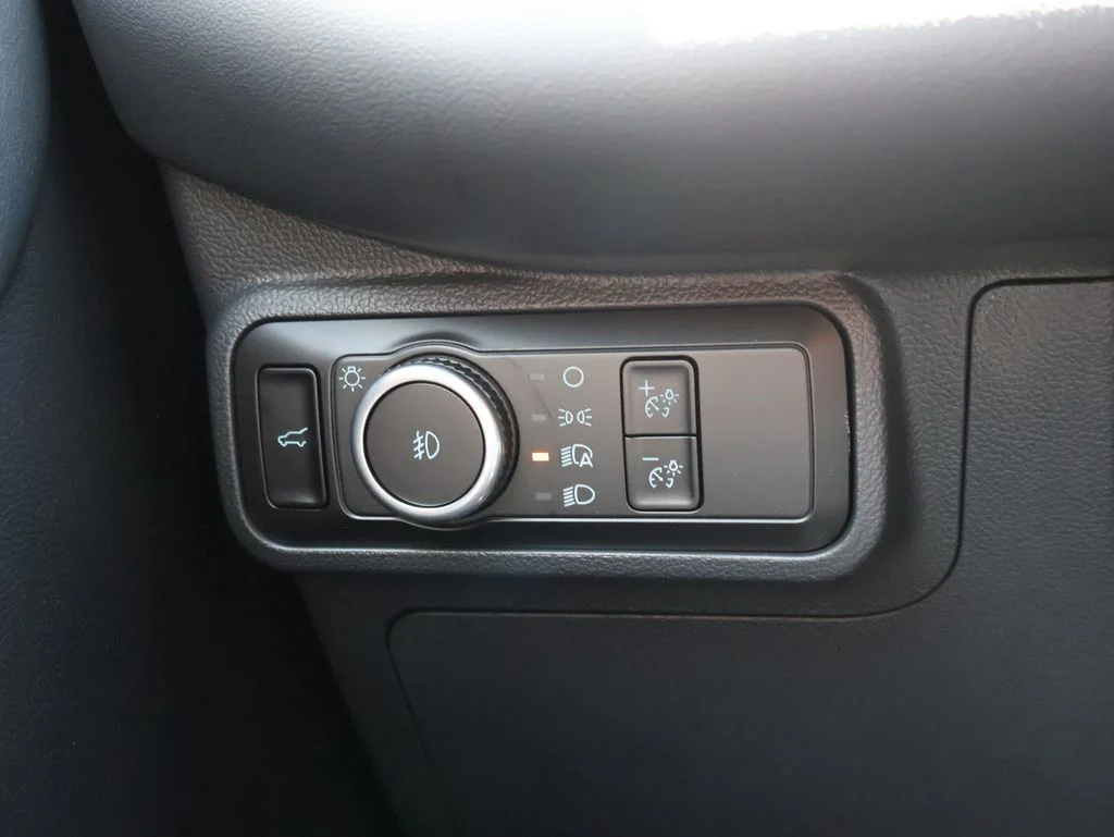New 2026 Carbonized Gray Metallic Ford ST-Line image 32