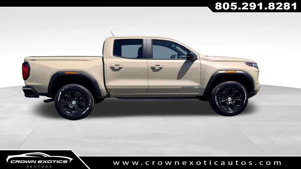 Used 2024 Beige GMC Elevation image 8