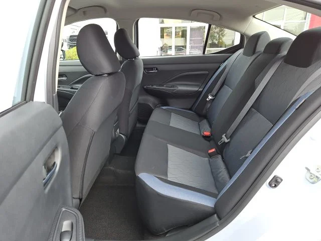 2025 Nissan Versa Sedan SV - Photo 17