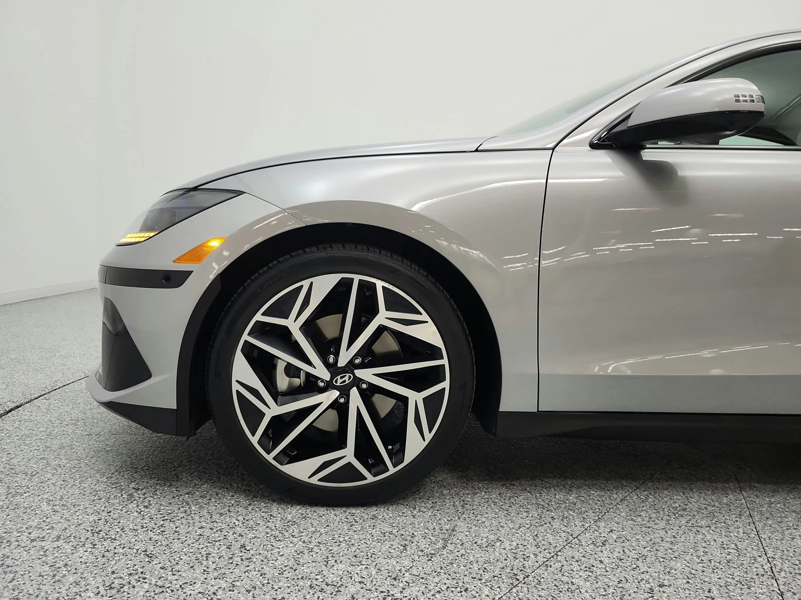 Used 2023 Curated Silver Hyundai Limited image 30