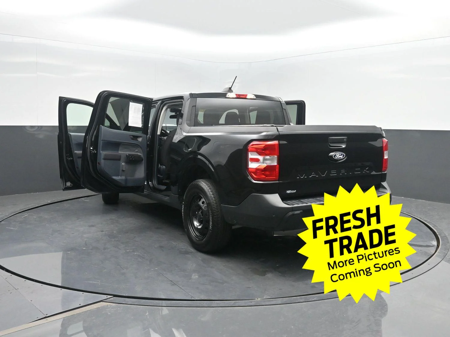 Used 2025 Shadow Black Ford XL image 43