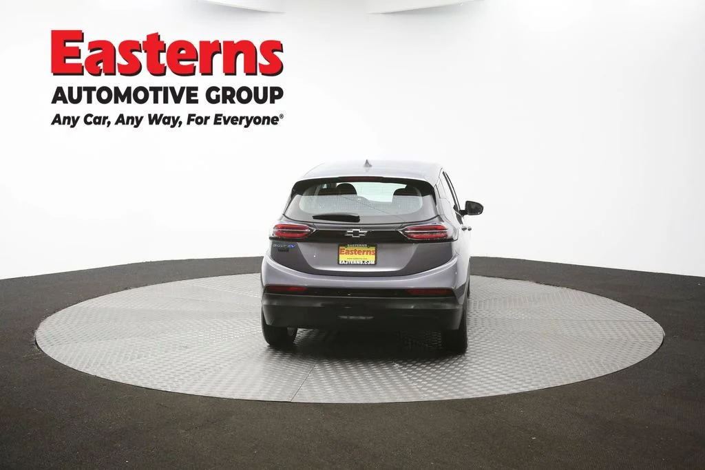 Used 2023 Gray Chevrolet 1LT image 33