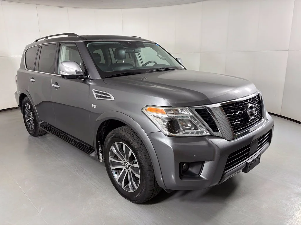 Used 2020 Gray Nissan SL image 2