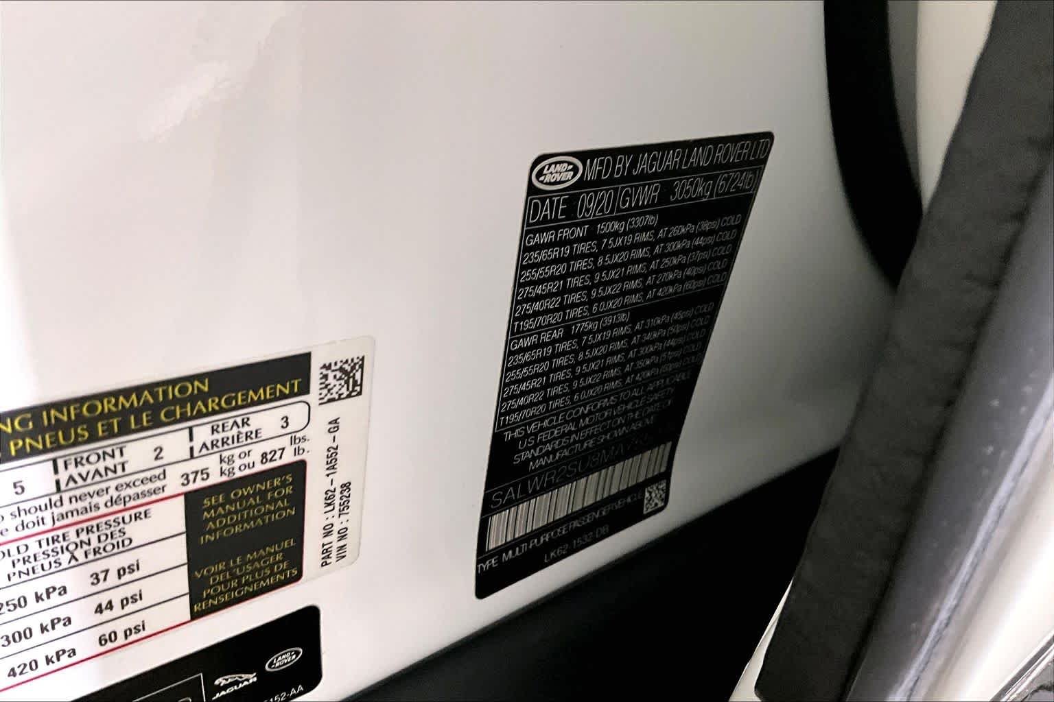 Used 2021 Fuji White Land Rover HSE Silver Edition image 34