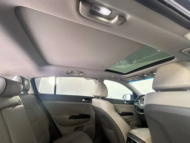 Used 2019 Blue Kia EX image 31