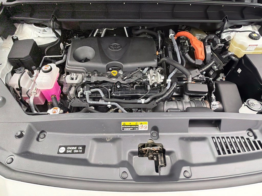Used 2022 Beige Toyota Platinum image 35