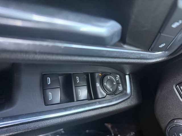 Used 2024 Summit White Chevrolet LT image 11