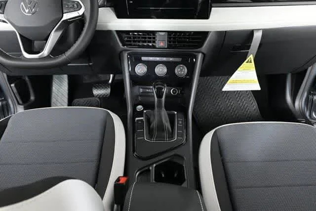 New 2026 Platinum Gray Metallic Volkswagen S image 18