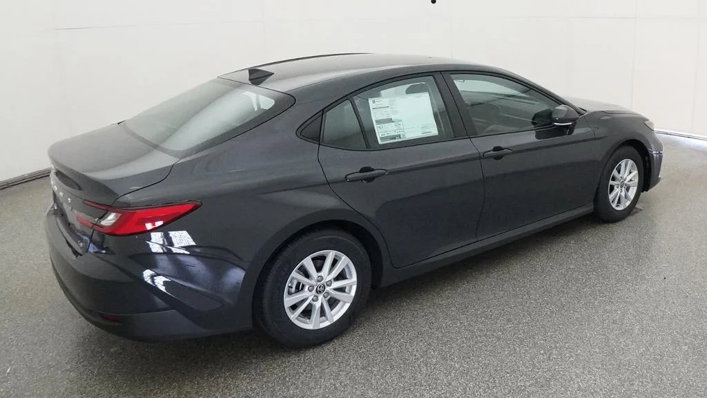 New 2026 Underground Toyota LE image 18