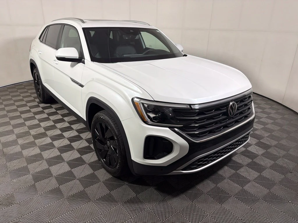 2026 Volkswagen Atlas Cross Sport SE w/Tech
