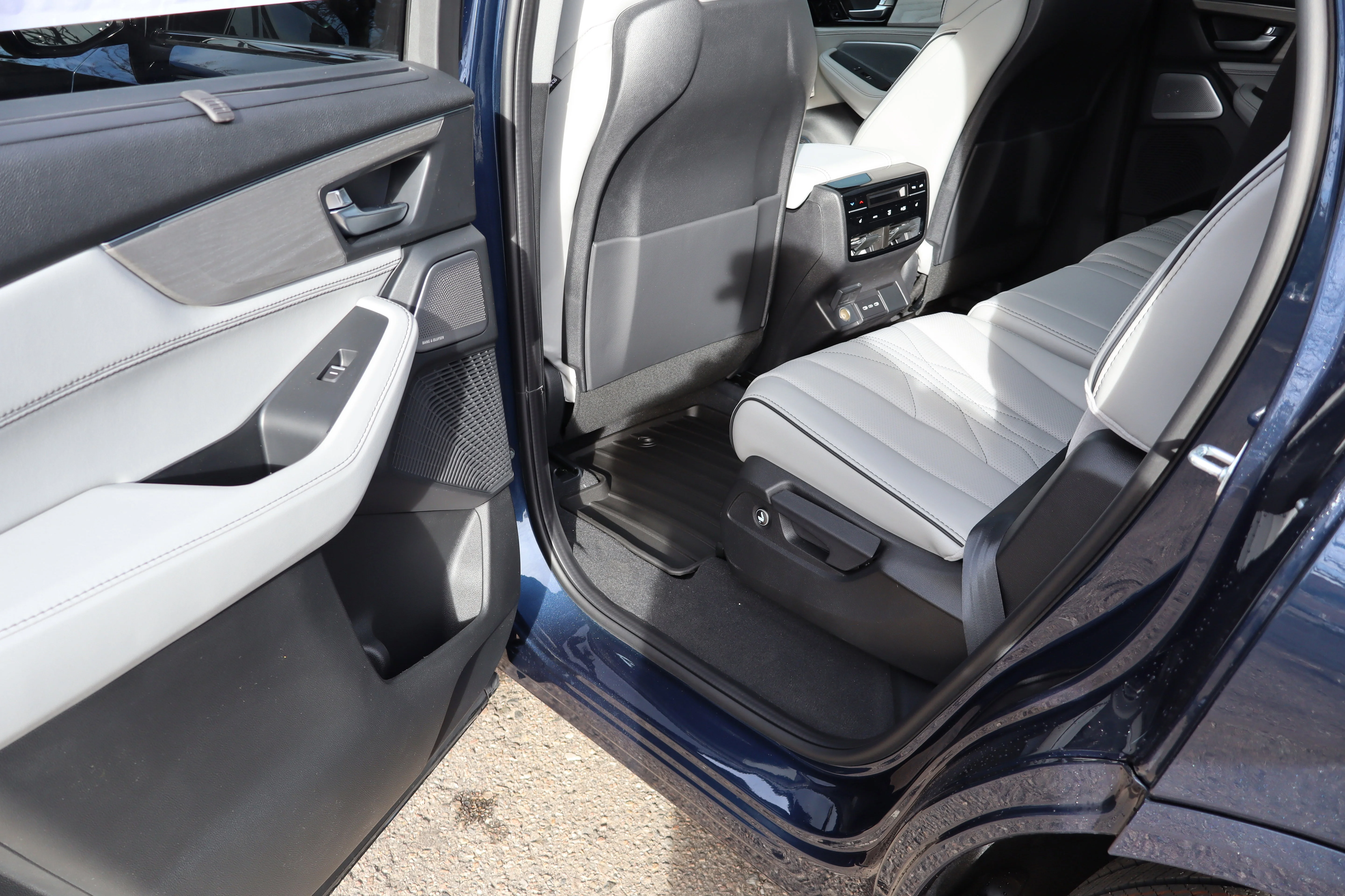New 2026 Blue Acura w/Advance Package image 26