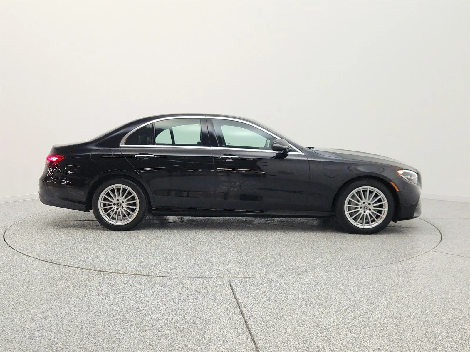 Used 2023 Black Mercedes-Benz E 350 RWD Sedan image 4