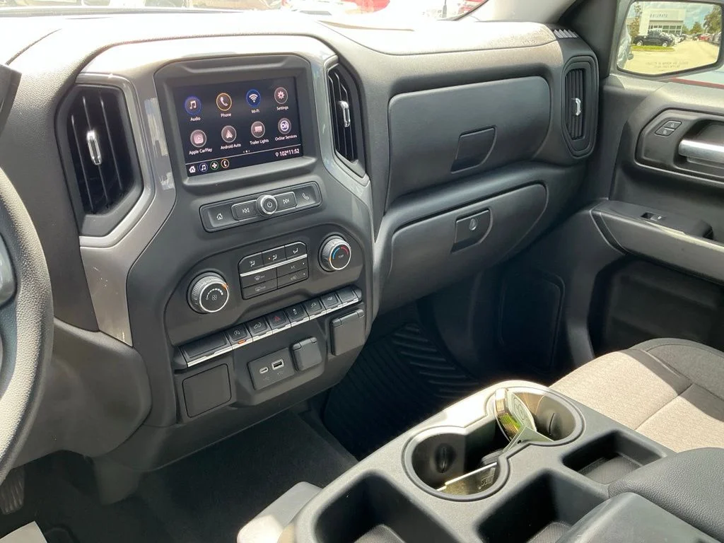 Used 2022 Silver Chevrolet Custom image 47