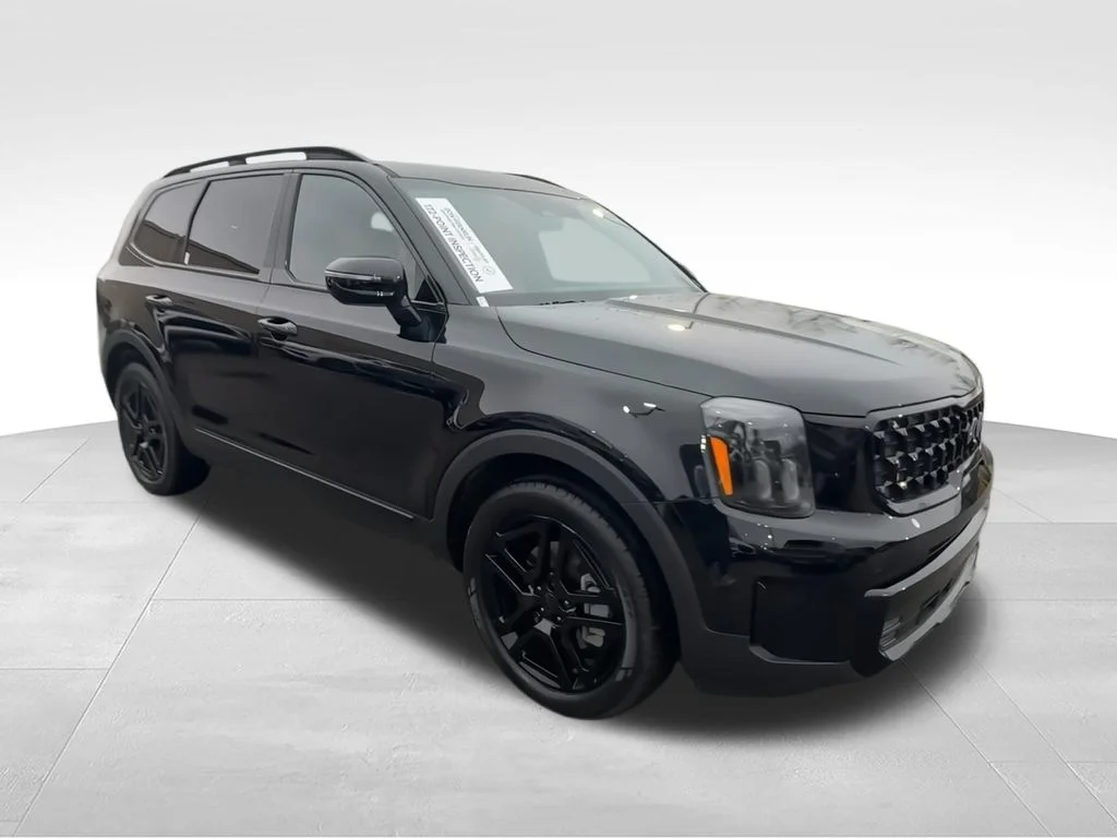 Used 2025 Black Kia SX-Prestige X-Line image 3