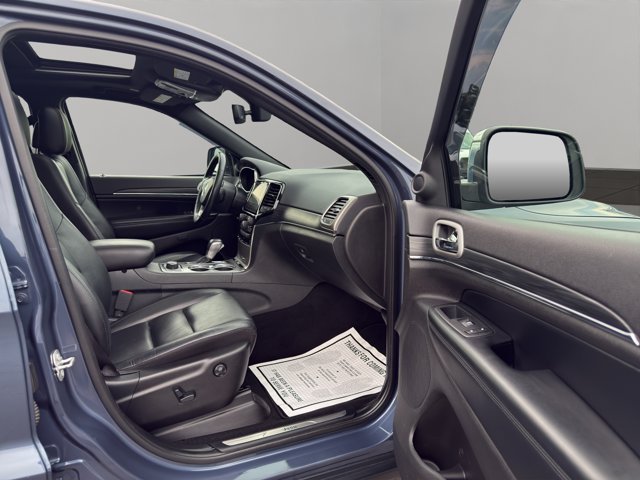 Used 2021 Slate Blue Pearlcoat Jeep Limited image 27