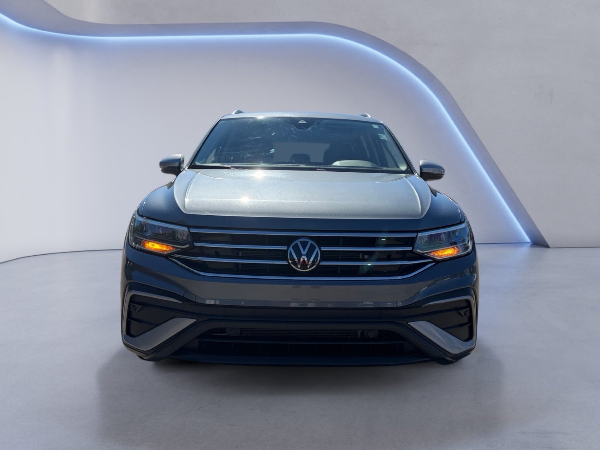 Used 2024 Platinum Gray Metallic Volkswagen Wolfsburg Edition image 8