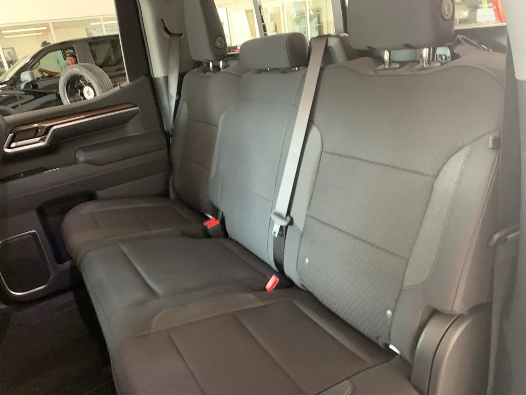 2026 Chevrolet Silverado 1500 LT - Photo 14