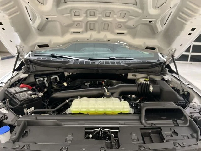 New 2026 Oxford White Ford XLT image 52