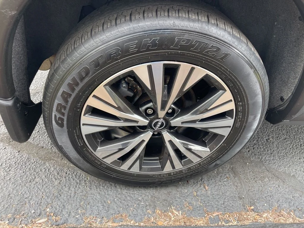 Certified Used 2023 White Nissan SV image 28