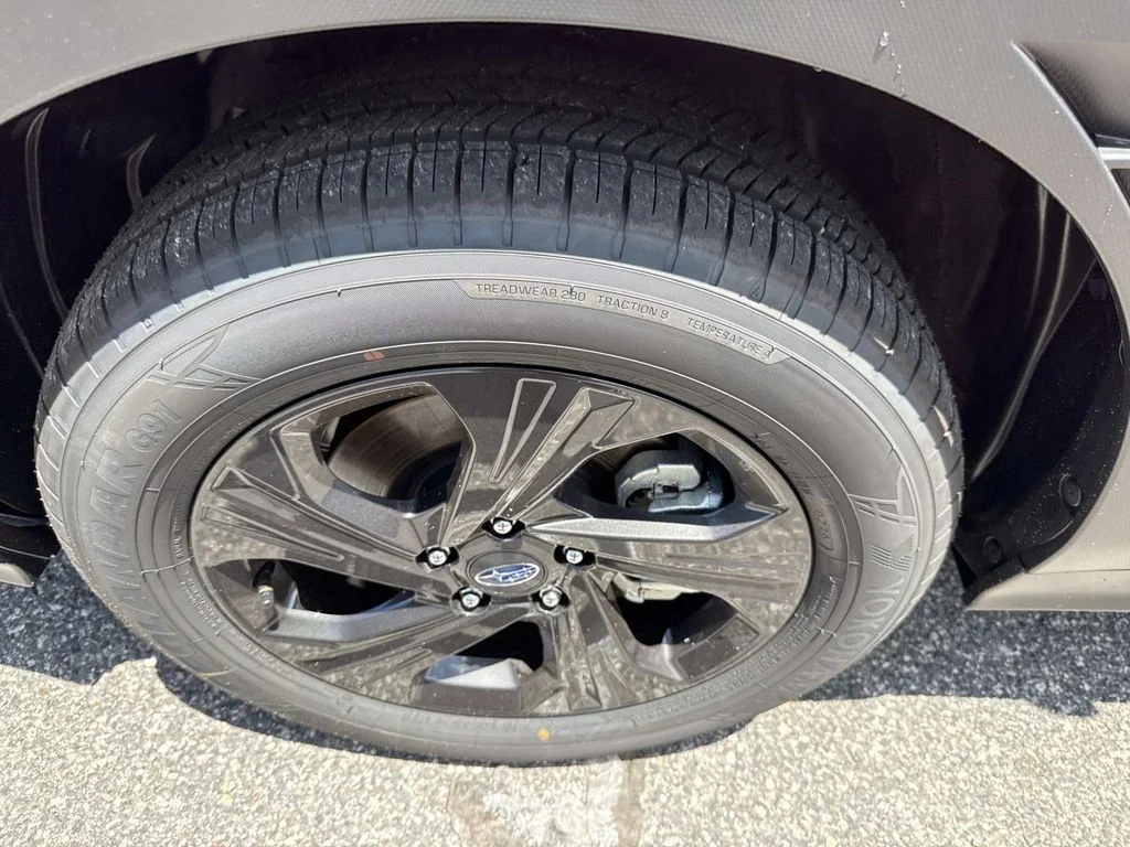 New 2026 LITHIUM RED PEARL Subaru Base image 10