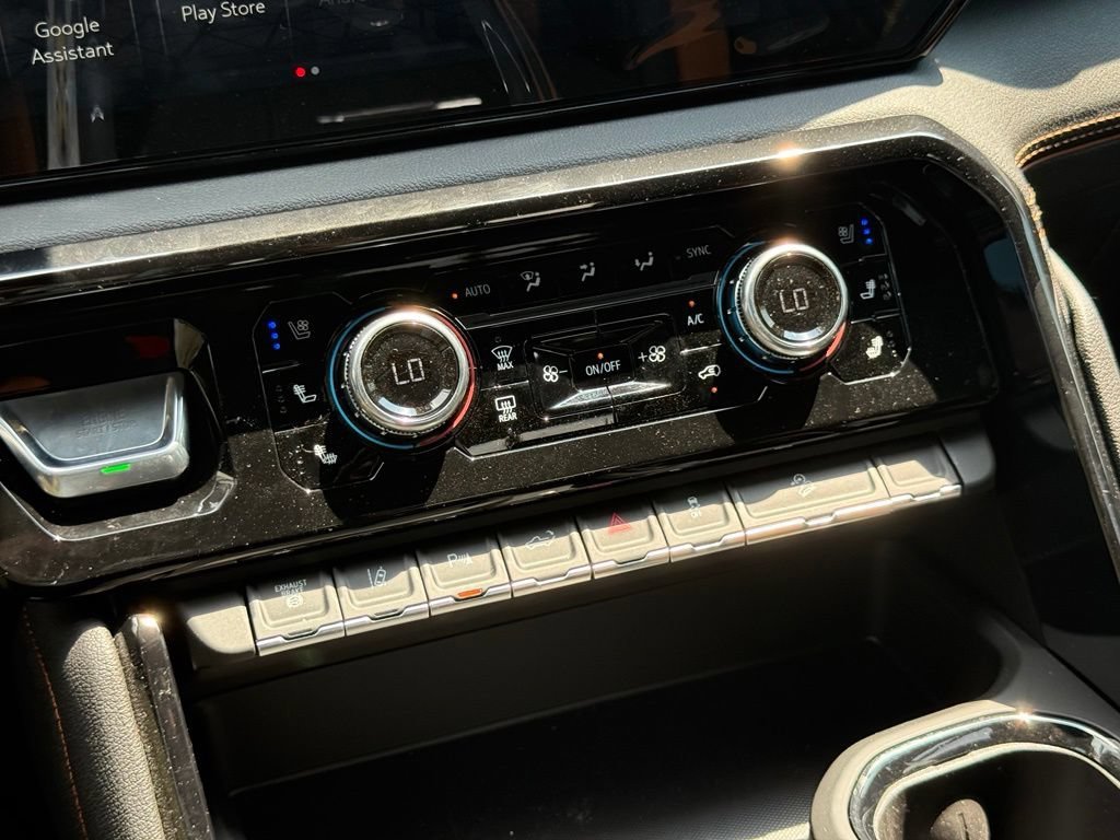 2026 GMC Sierra 2500HD AT4 - Photo 32