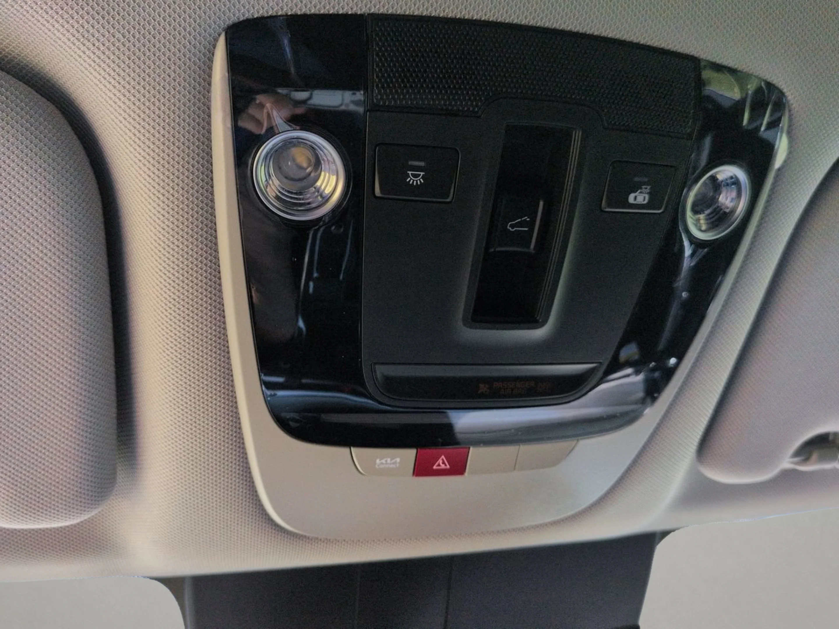 New 2026 Wolf Gray Kia S image 56